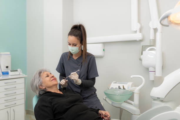 Best Urgent Dental Care in Old Fig Garden, CA
